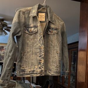 Abercrombie & Fitch Women's Washed Jean Jacket